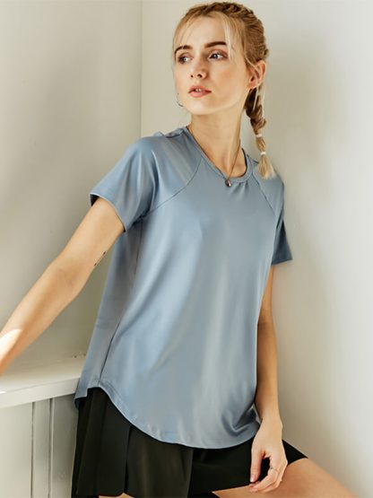 Custom women sports t shirts raglan sleeve round neck loose gym weay - Image 4
