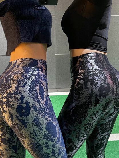 Custom women's print yoga pants snakeskin Bronzing High Waist legging pants - Image 4