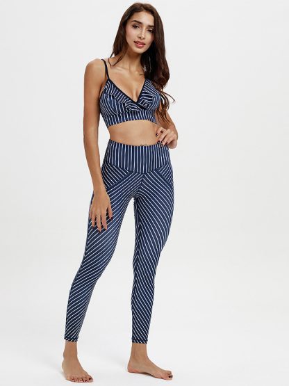 Gym clothing manufacturers china striped fashion activewear set