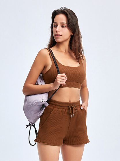 Sports bra and shorts set wholesale u-neck pit strip suits