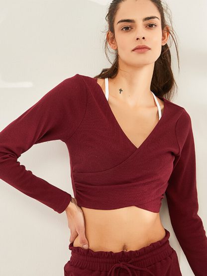 Sports t shirt manufacturers v neck pit strip yoga wear - Image 4