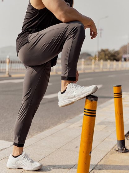 Wholesale mens running pants custom logo outdoor jogger track pants