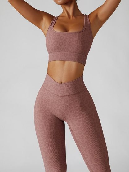 Custom fitness apparel suppliers China ribbed printed gym wear - Image 3