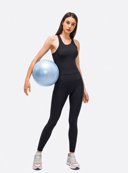 Custom gym clothing manufacturers China fit yoga clothing